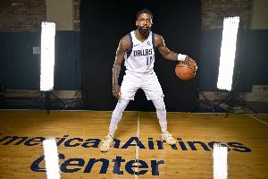 考辛斯：凯里&middot;欧文是NBA历史上技术最精湛的后卫